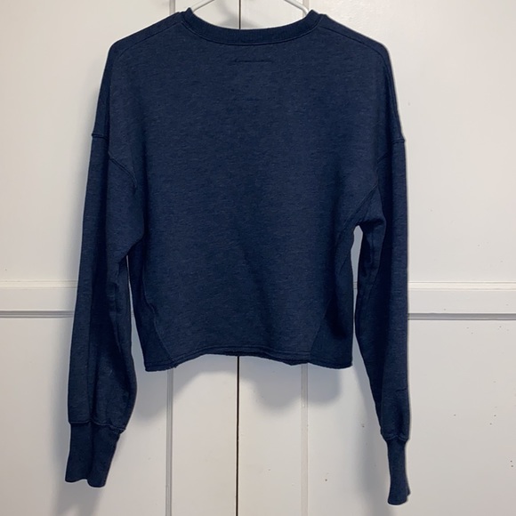 Hollister Small Navy Blue Pullover Sweater - Picture 3 of 14